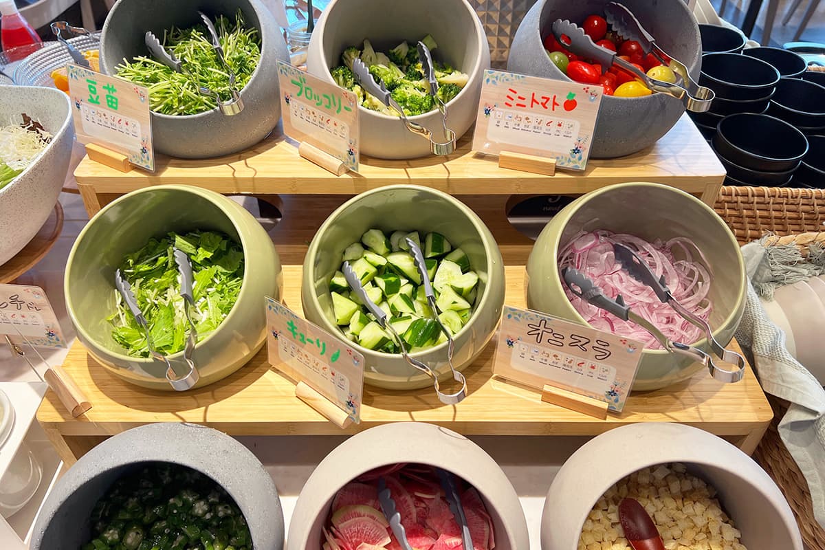 朝食